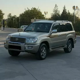 Toyota Land Cruiser 2004