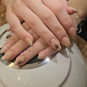salon dyrnak kirpik hyzmaty