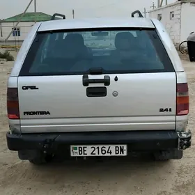 Opel Frontera 1992