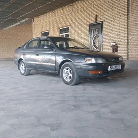 Toyota Corona 1995