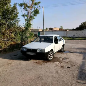 Lada 21099 2001