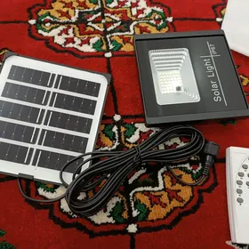solnecni projektor