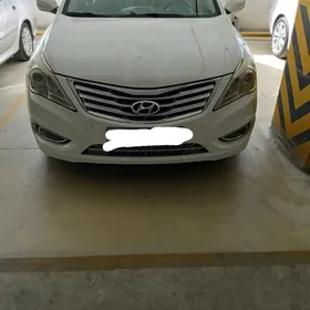 Hyundai Azera 2011