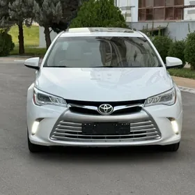Toyota Camry 2015