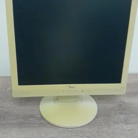 Fujitsu monitor