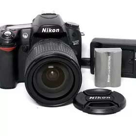 Nikon-D 80