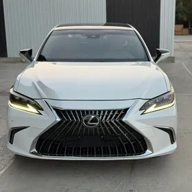 Lexus ES 350 2019