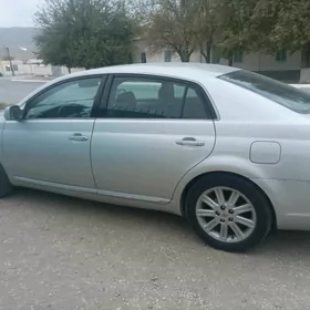 Toyota Avalon 2005