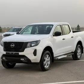 Nissan Navara 2025