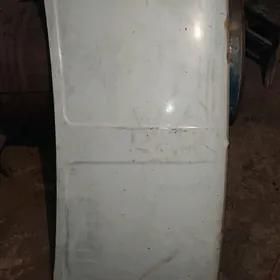 капот задний ваз 2106