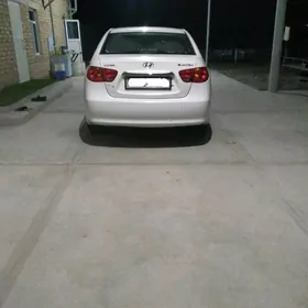 Hyundai Elantra 2010