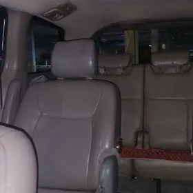 Toyota Sienna 2005