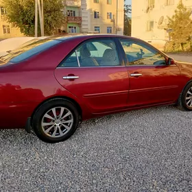 Toyota Camry 2005