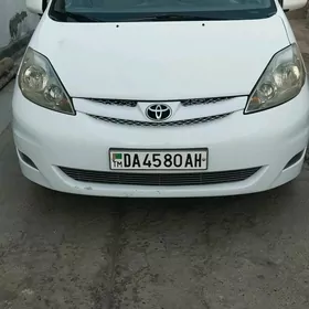 Toyota Sienna 2008