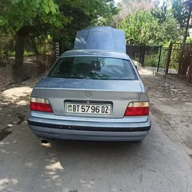 BMW 320 1993