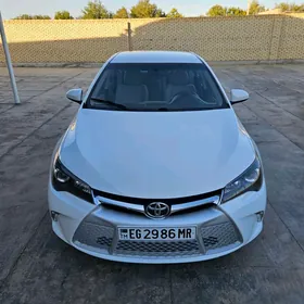 Toyota Camry 2017