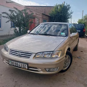Toyota Camry 1998