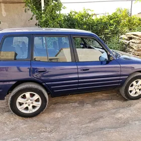 Toyota RAV4 2000