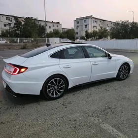 Hyundai Sonata 2021