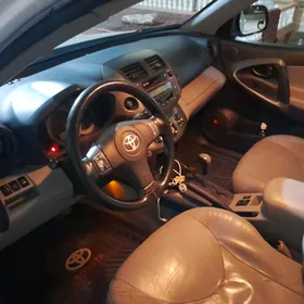 Toyota RAV4 2009