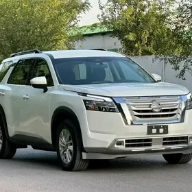 Nissan Pathfinder 2022