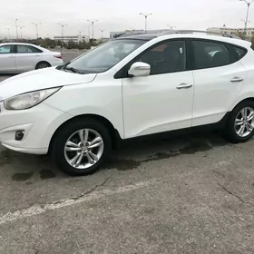 Hyundai Tucson 2011