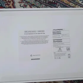 MacBook Air 13-inch M3 chip