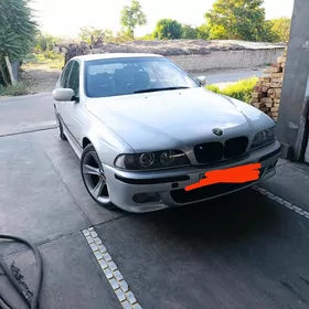 BMW E39 2002