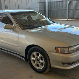Toyota Cresta 1993