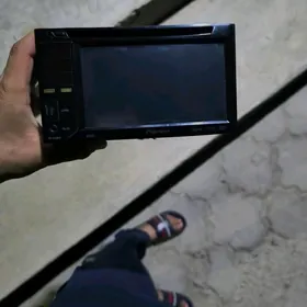 Piyaner AVH-2350DVD