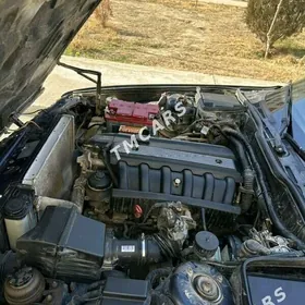 BMW E39 1989