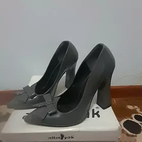 Tufli