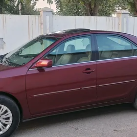 Toyota Camry 2004