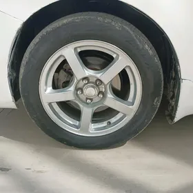 R16