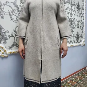 Claudia jempir
