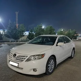Toyota Camry 2011