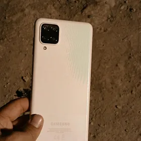 Samsung galax A12