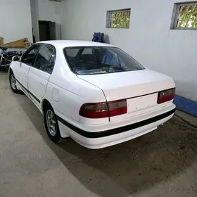 Toyota Corona 1995