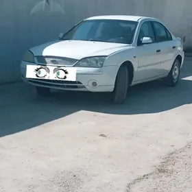 Ford Mondeo 2003