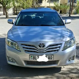 Toyota Camry 2011