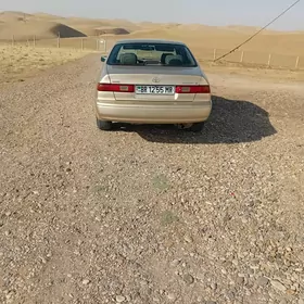 Toyota Camry 1997