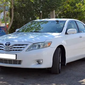 Toyota Camry 2011