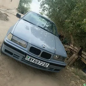 BMW 320 1992