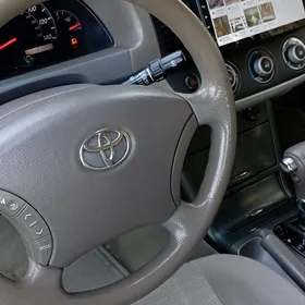 Toyota Camry 2005