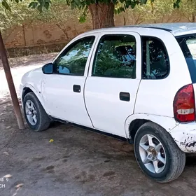 Opel Vita 1995