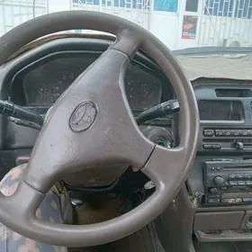Toyota Vista 1995