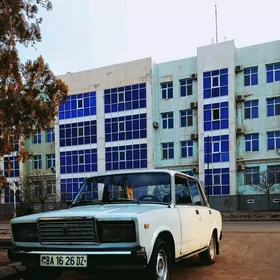 Lada 2107 1984