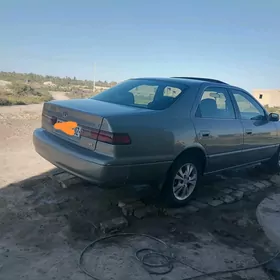 Toyota Camry 1997