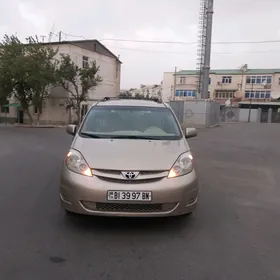 Toyota Sienna 2008