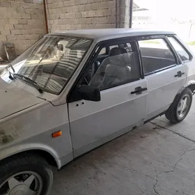 Lada 21099 2000